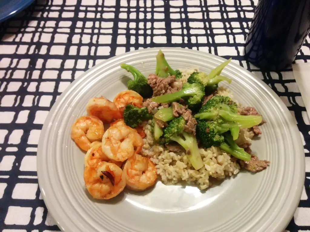 Broccoli Beef with Shrimp and Rice