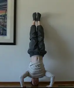 Wall Handstand Push-up
